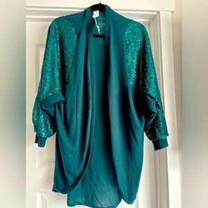 Green cardigan 7th Ray sequin accents on sleeves size medium